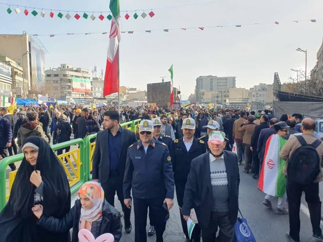 خودروهای صفر تولید داخل از فردا با مدل 1403 سند و پلاک می شود